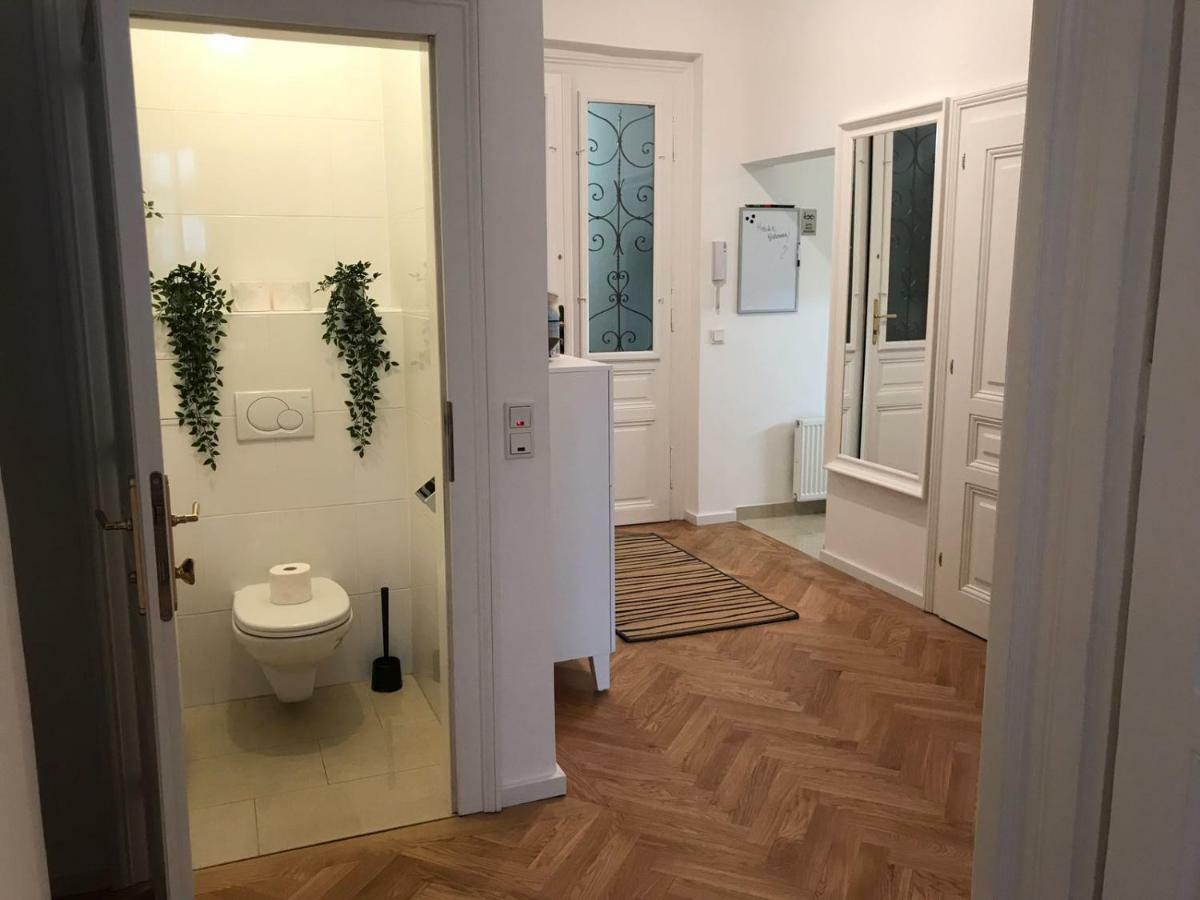 Leuhusen Orange Apartment Bécs Kültér fotó