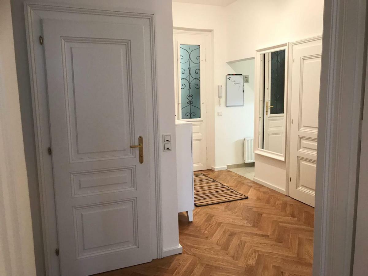 Leuhusen Orange Apartment Bécs Kültér fotó